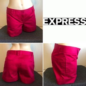 🔘 EXPRESS 🔘 Women’s Red Shorts with Hem